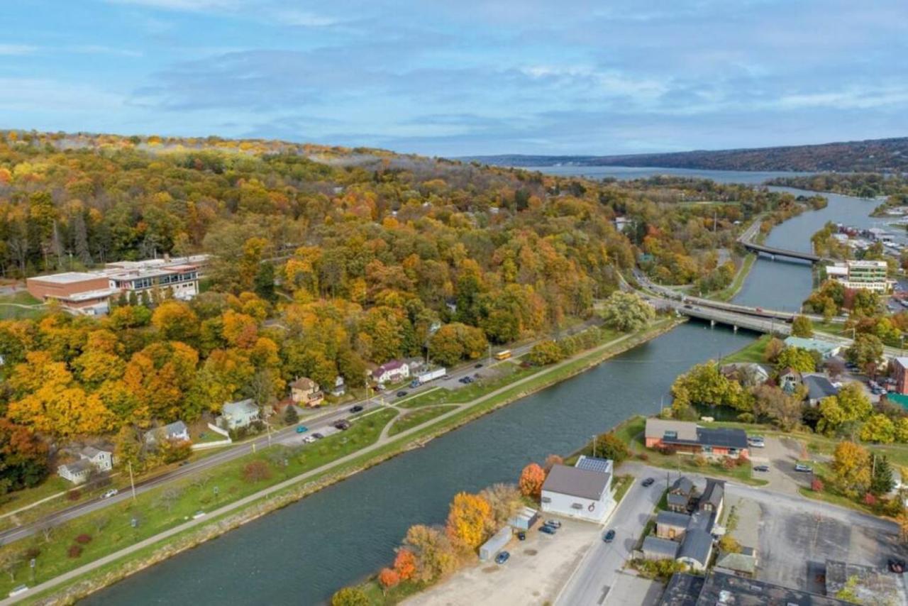 River Front Home In The Heart Of Ithaca Extérieur photo